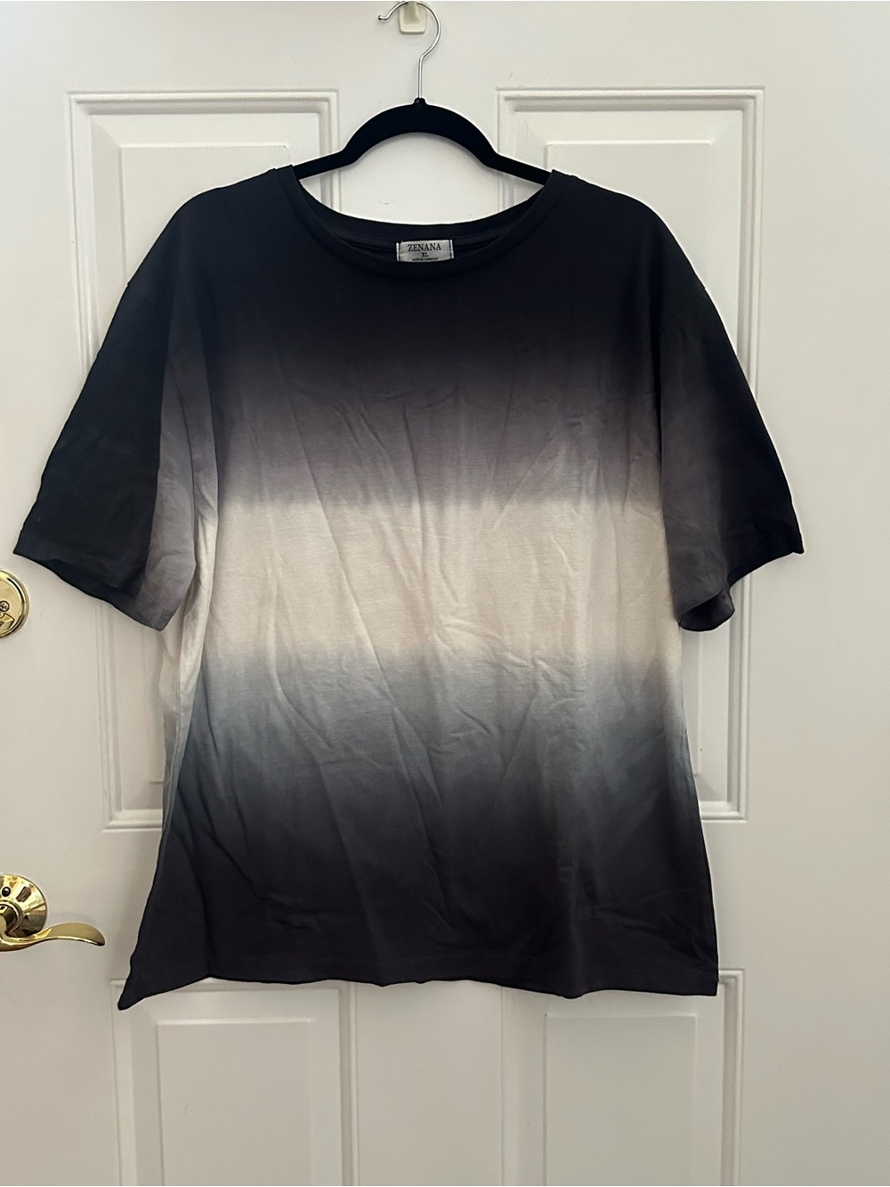Zenana Outfitters Black ombre Crewneck Tee